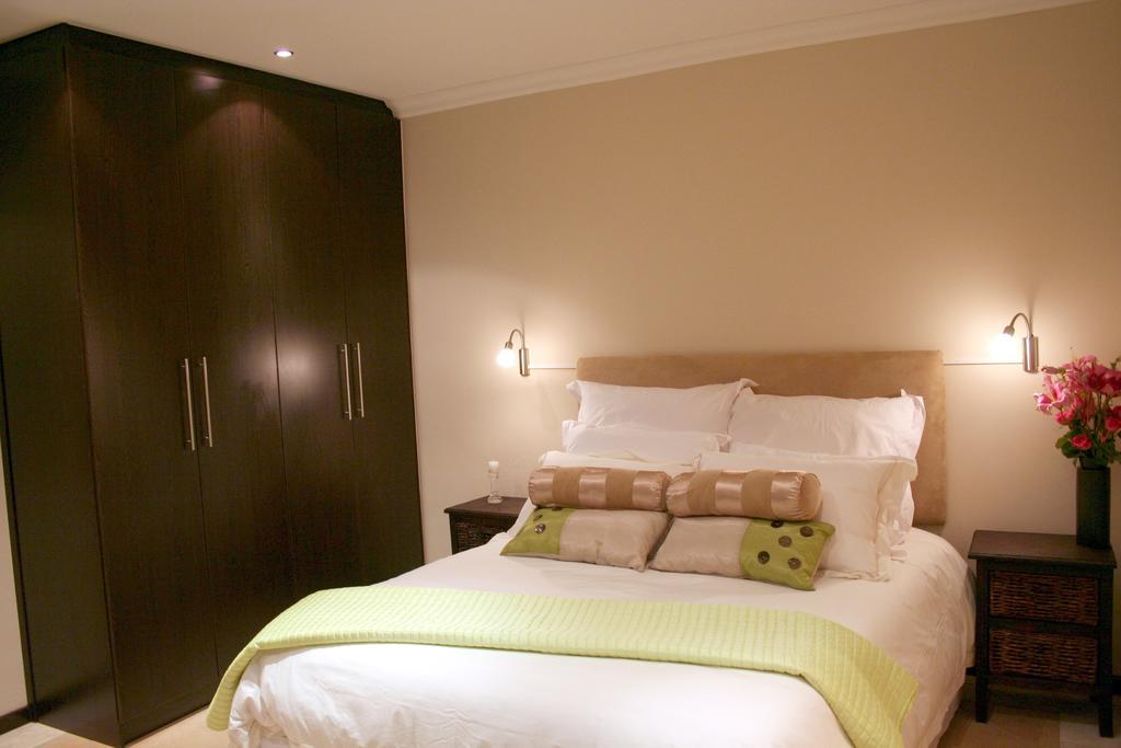Lumley'S Place Guesthouse Pniel Bilik gambar