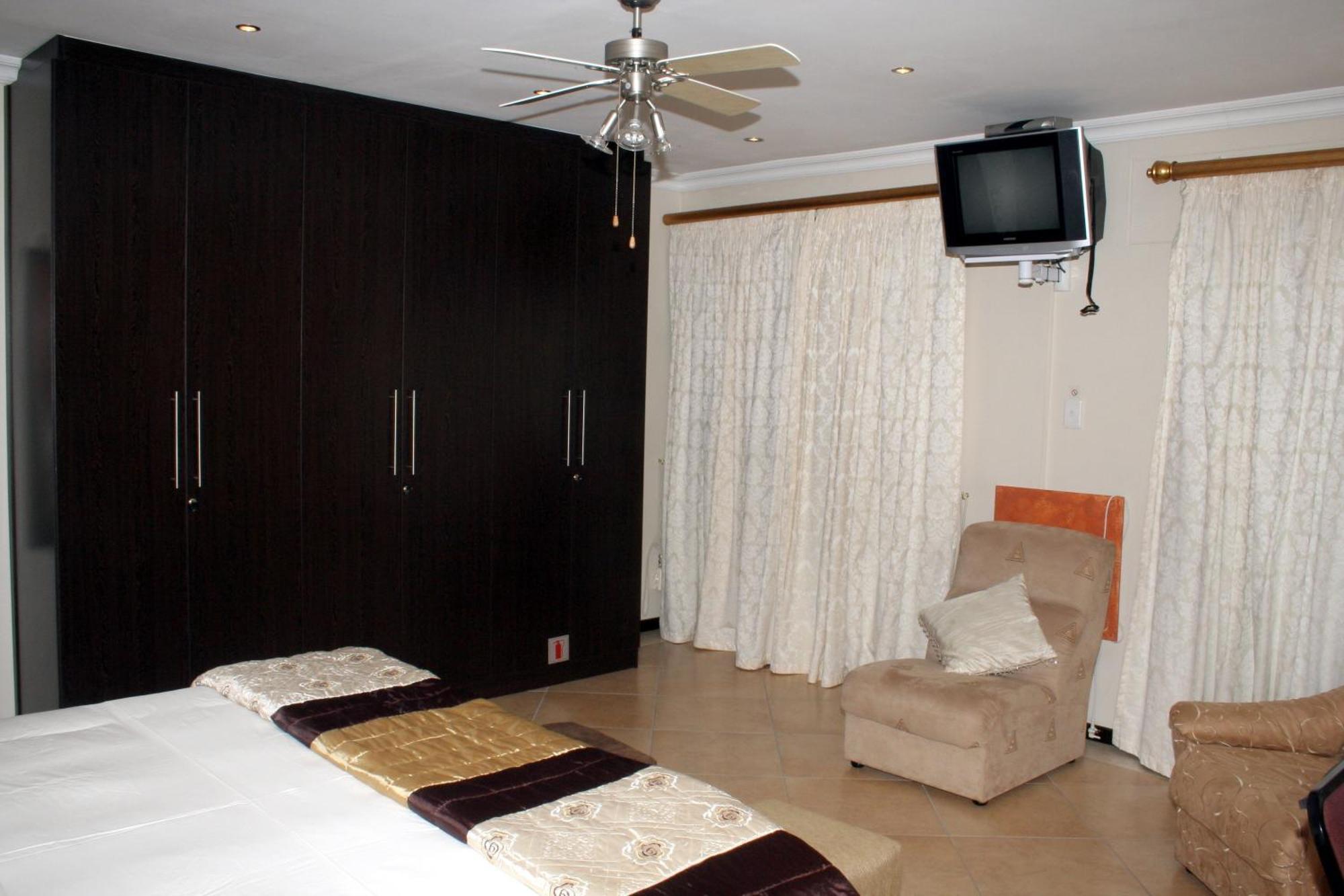 Lumley'S Place Guesthouse Pniel Luaran gambar